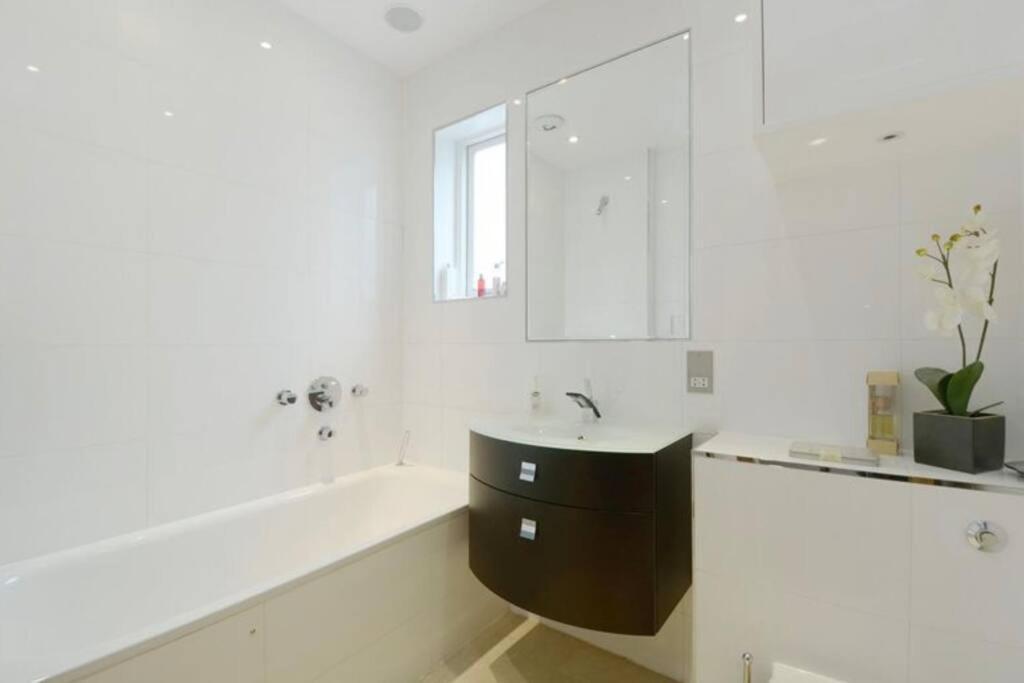 Designer 2 Bedroom Pimlico London Ngoại thất bức ảnh