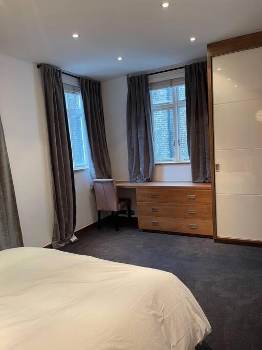 Designer 2 Bedroom Pimlico London Ngoại thất bức ảnh